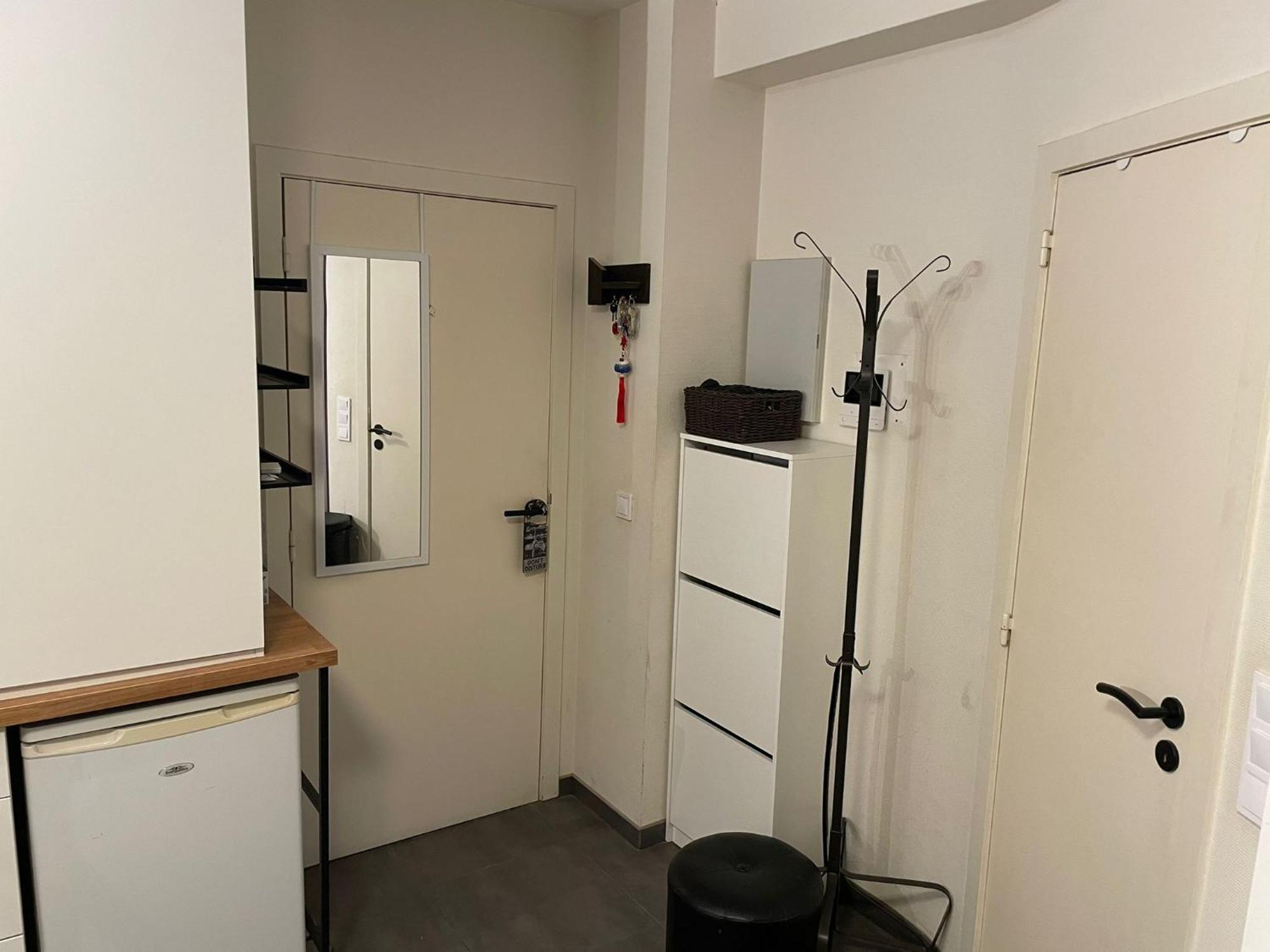 One Bedroom Fully Equipped Apartment With Terrace Brussel Buitenkant foto
